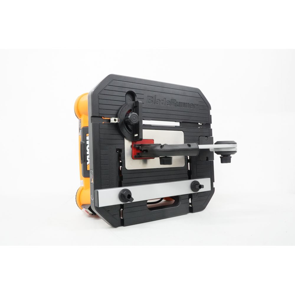Worx WX572 Bladerunner Bench Top Jigsaw / Table Saw | Worx by KHM Megatools Corp.