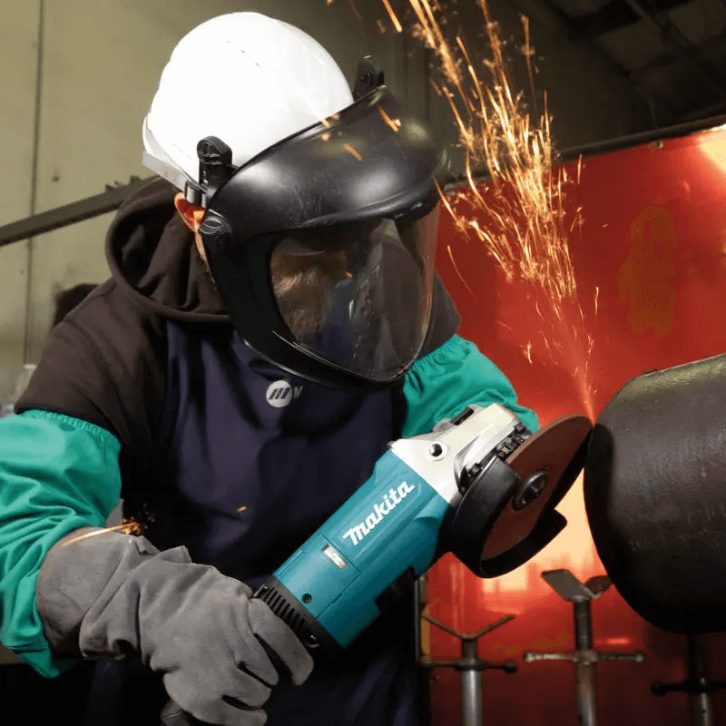 Makita GA7082 Angle Grinder 7" 2700W - KHM Megatools Corp.