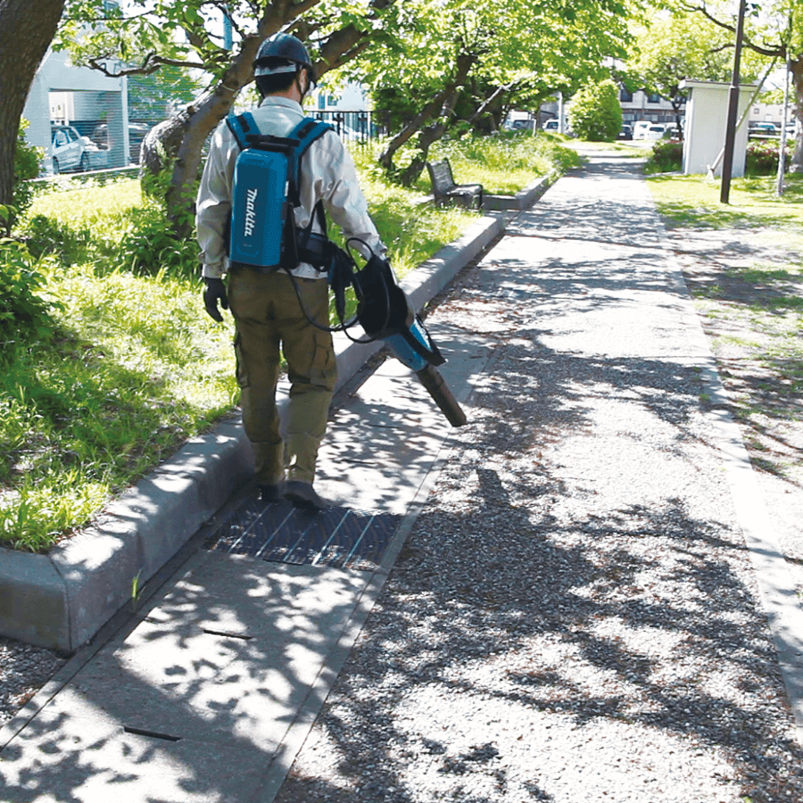 Makita PDC1200A01 Backpack Battery Power Pack 36V/40V LXT/XGT | Makita by KHM Megatools Corp. Makita PDC1200A01 Backpack Battery Power Pack 36V/40V LXT/XGT | Makita by KHM Megatools Corp.