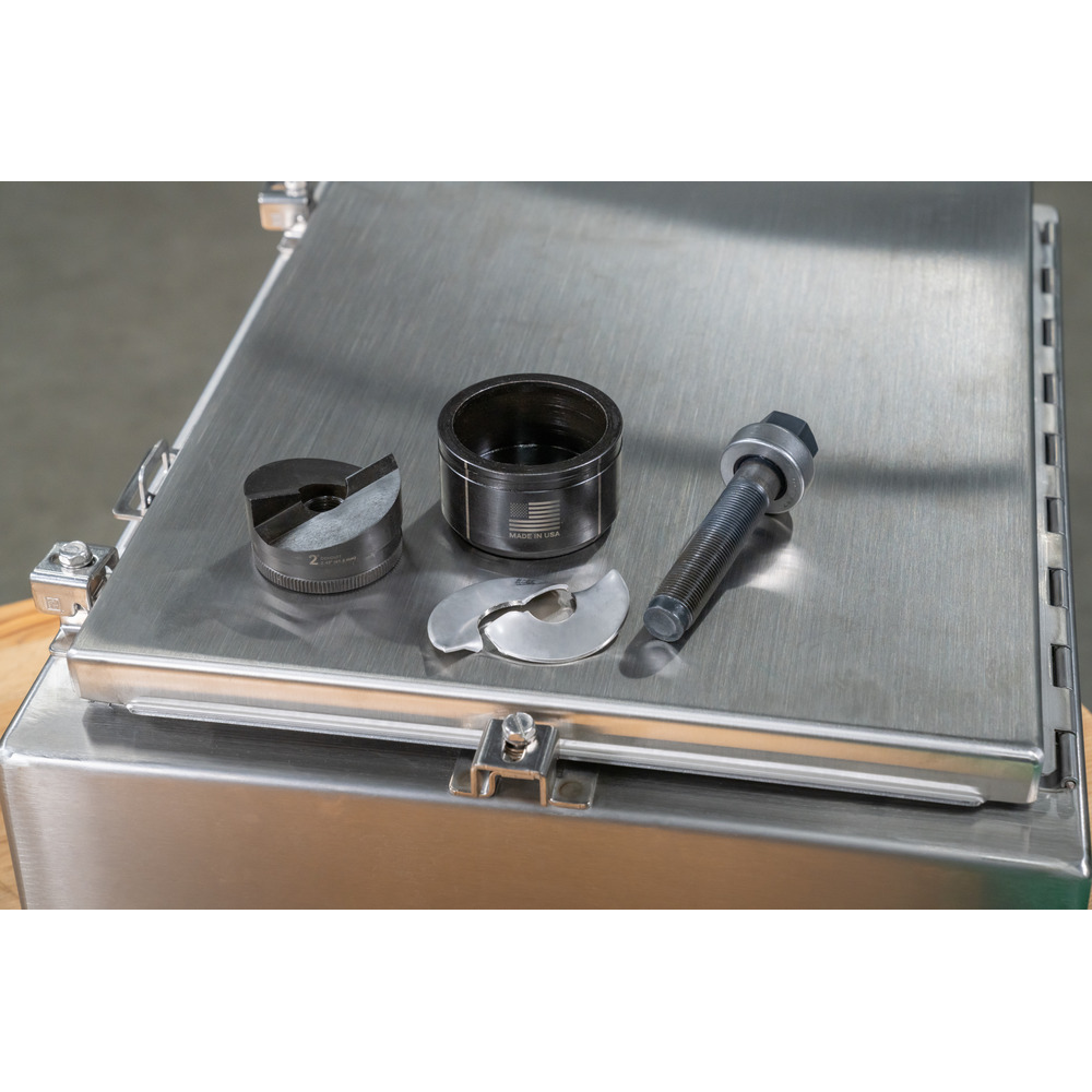 Greenlee 7238SB Manual Knock Out Punch / Puncher Kit with Ratchet 1/2" - 2"