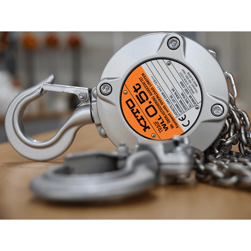Kito CX-005 Manual Chain Block Hoist Secondary image