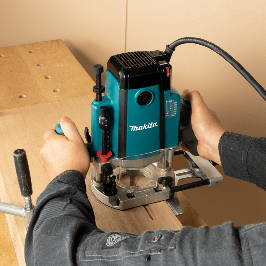 Makita RP2302FC Plunge Router (Variable Speed) [1/4&1/2"] 2300W - KHM Megatools Corp.