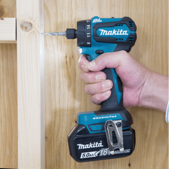 Makita DDF083Z 18V Cordless Impact Driver 1/4" 40Nm {Compact} (LXT [Bare]